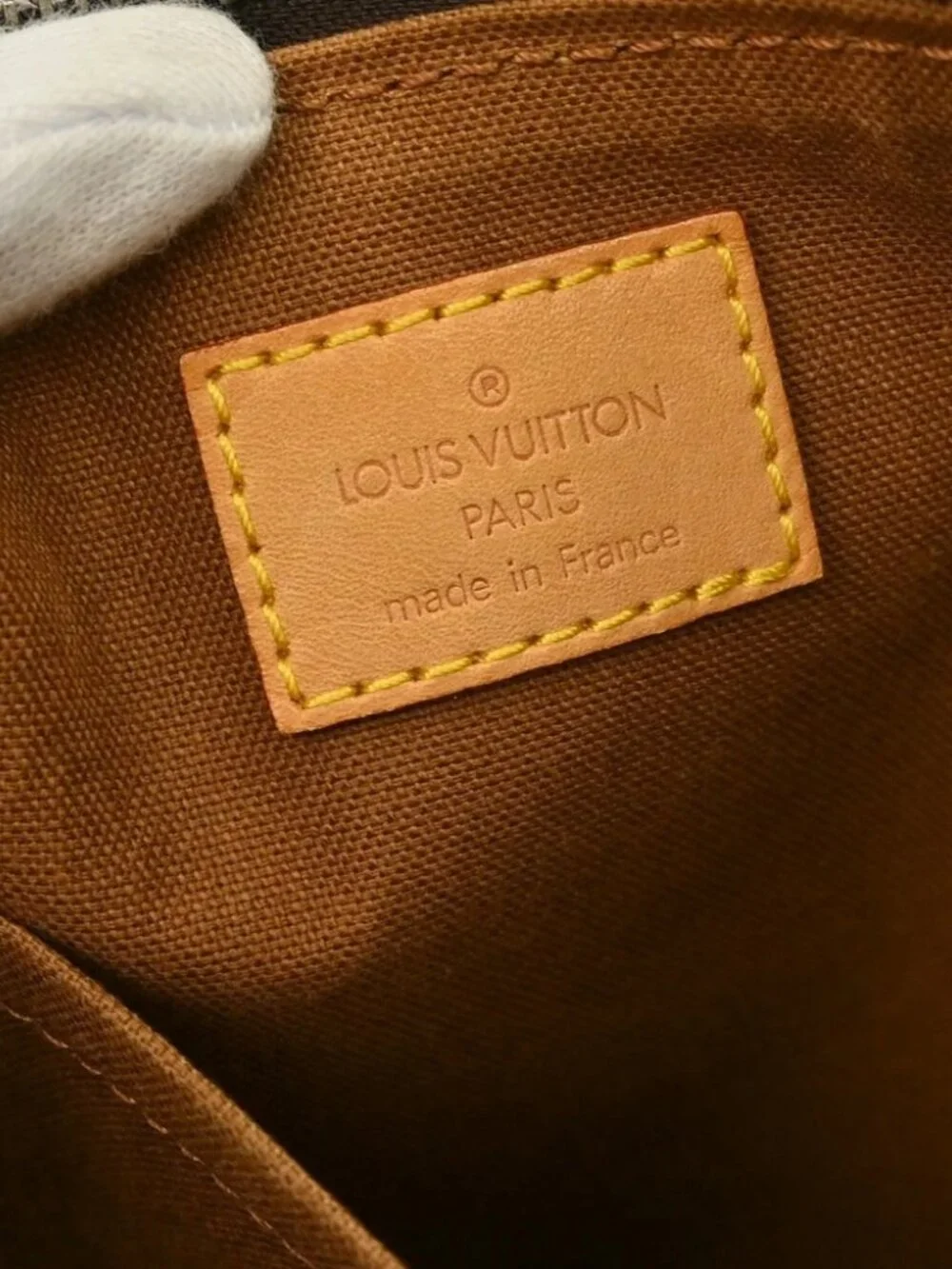 LOUIS VUITTON MONOGRAM TULUM GM HOBO HANDBAG
